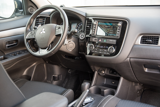 מיצובישי אאוטלנדר